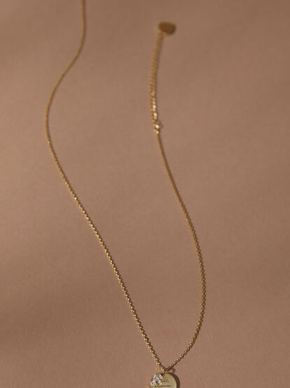18K Faith Over Fear Coin Necklace - TULLABEE