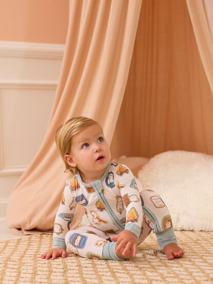 Smiling S'mores Sleeper - TULLABEE