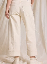 Rylan Cuffed Jeans Detail 5 - TULLABEE