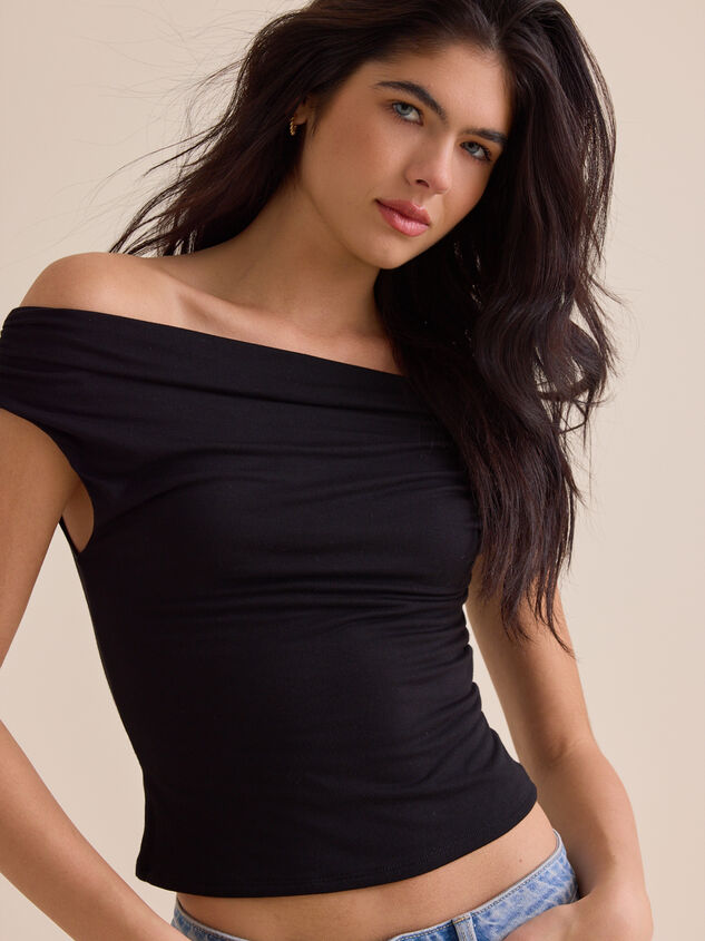 Amayah Asymmetrical Top Detail 3 - TULLABEE