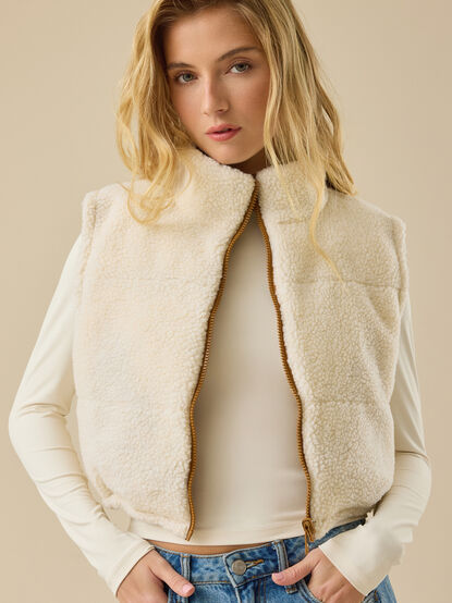 Leilani Reversible Cropped Vest - TULLABEE