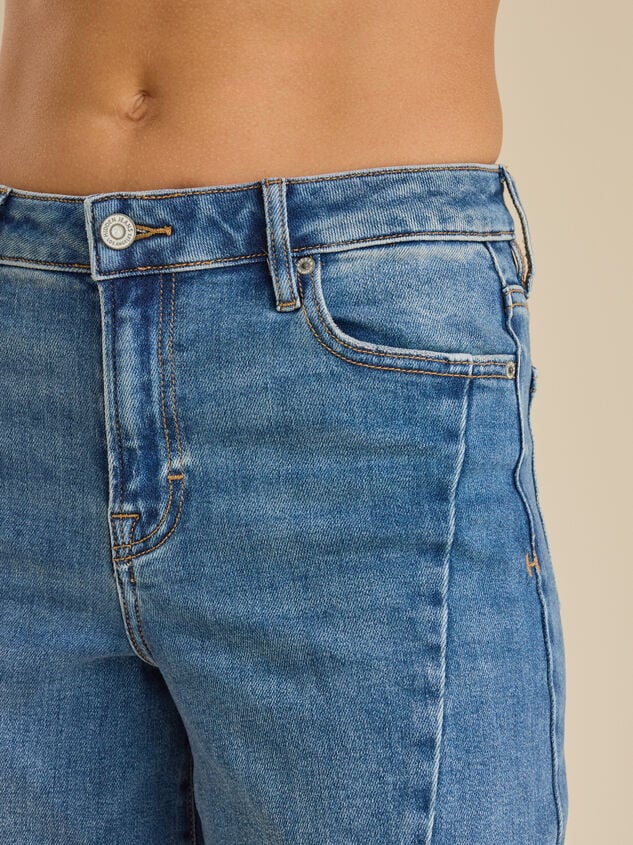 Tina Wide Leg Jeans Detail 4 - TULLABEE