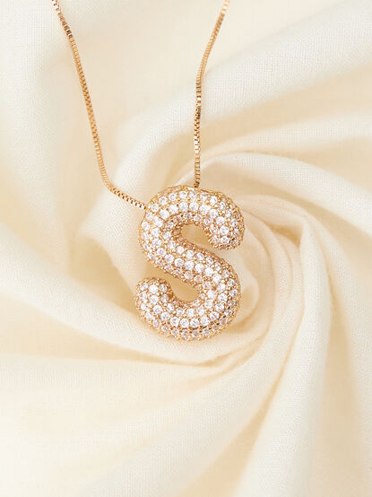 18K Gold Monogram Charm Necklace - S - TULLABEE