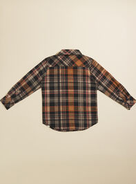 Atwood Plaid Button-Down by Me + Henry Detail 3 - TULLABEE