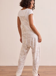 Hang Tough Camo Jumpsuit Detail 4 - TULLABEE