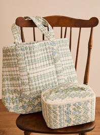 Cecile Quilted Makeup Bag Detail 5 - TULLABEE