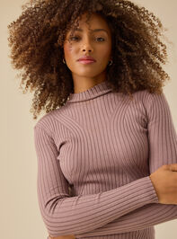 Embry Knit Midi Dress Detail 3 - TULLABEE
