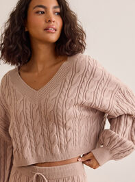 Dreamline Cable Knit Sweater Detail 2 - TULLABEE