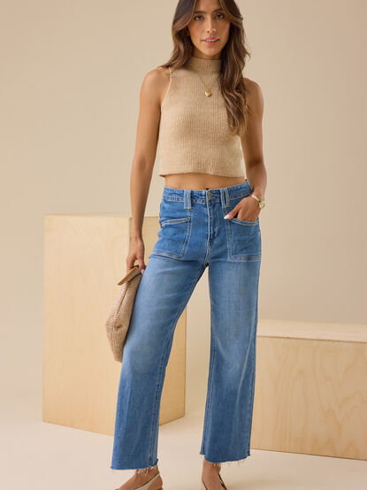 Levvy Cropped Jeans - TULLABEE