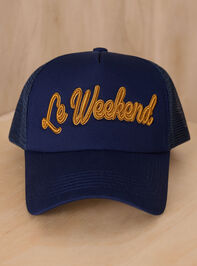 Le Weekend Trucker Hat - TULLABEE