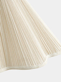 Maybelle Floral Linen Pendant Detail 4 - TULLABEE