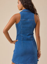 Penelope Collared Denim Dress Detail 5 - TULLABEE