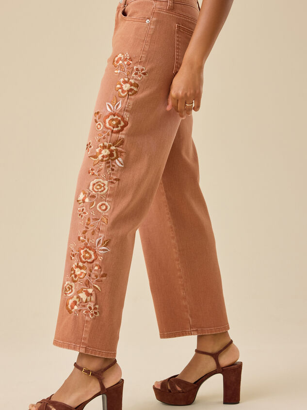 Kaila Embroidered Jeans Detail 4 - TULLABEE