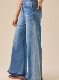 Estella Baggy Jeans Detail 4 - TULLABEE