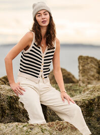 Murphy V-Neck Vest - TULLABEE