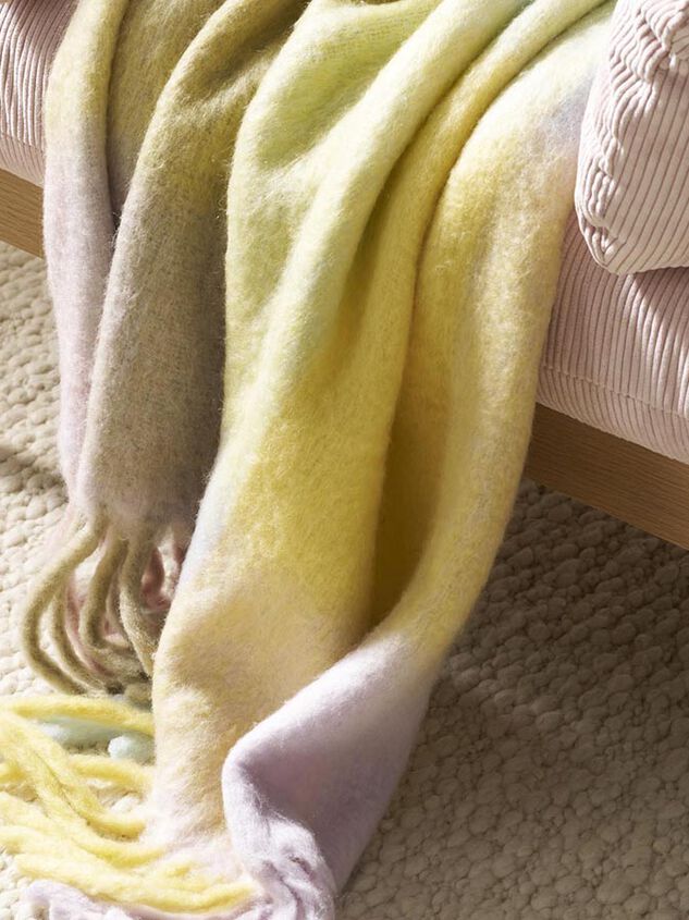 Pansy Throw Detail 2 - TULLABEE