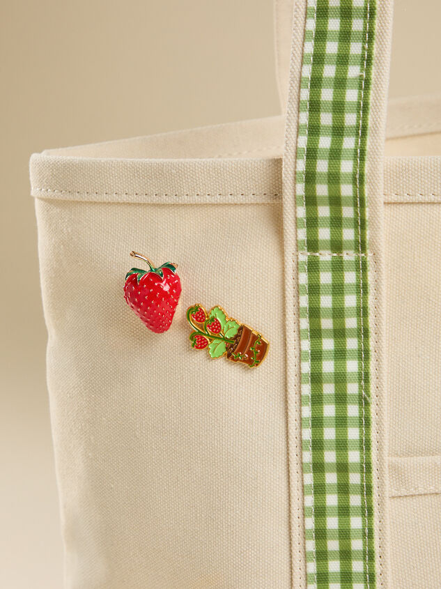 Fresh Strawberries Canvas Tote Bag Detail 4 - TULLABEE