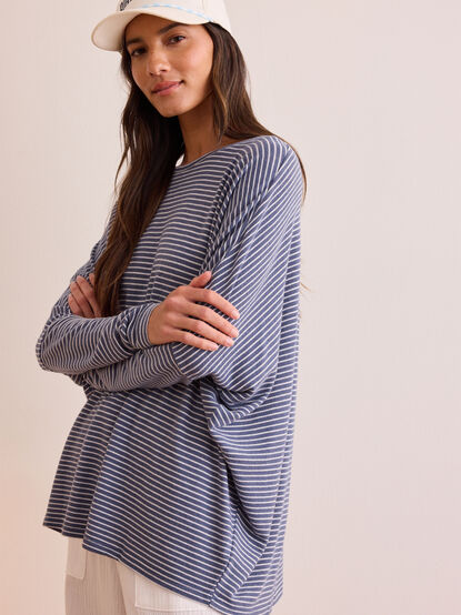 Zero Drag Oversized Long Sleeve Top - TULLABEE