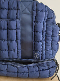 Level Up Puffer Tote Bag Detail 3 - TULLABEE