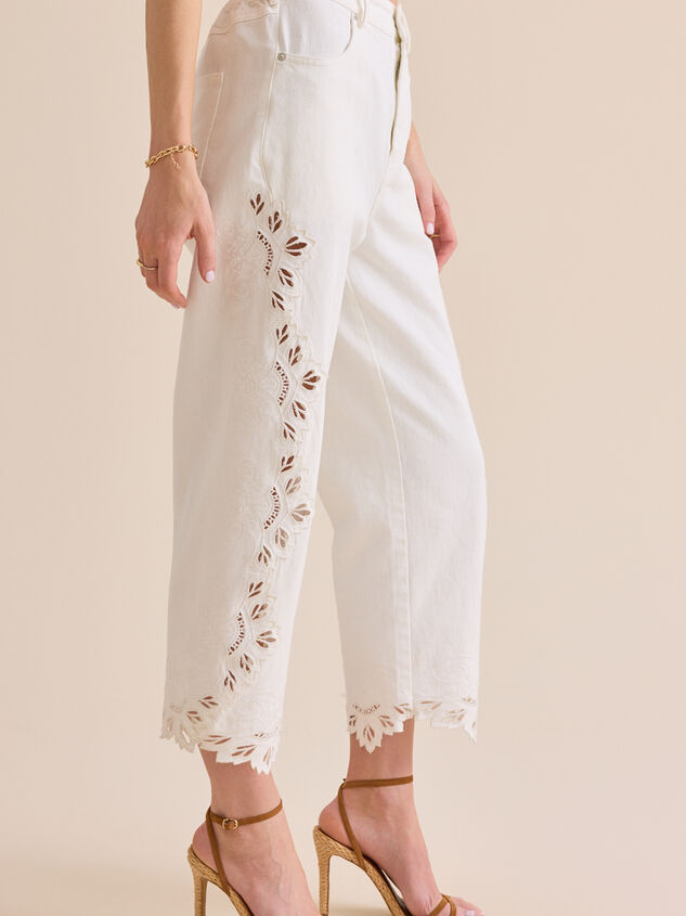 Ivy Eyelet Jean Detail 5 - TULLABEE