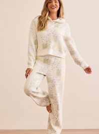 Defy Quilted Patchwork Hoodie Detail 4 - TULLABEE