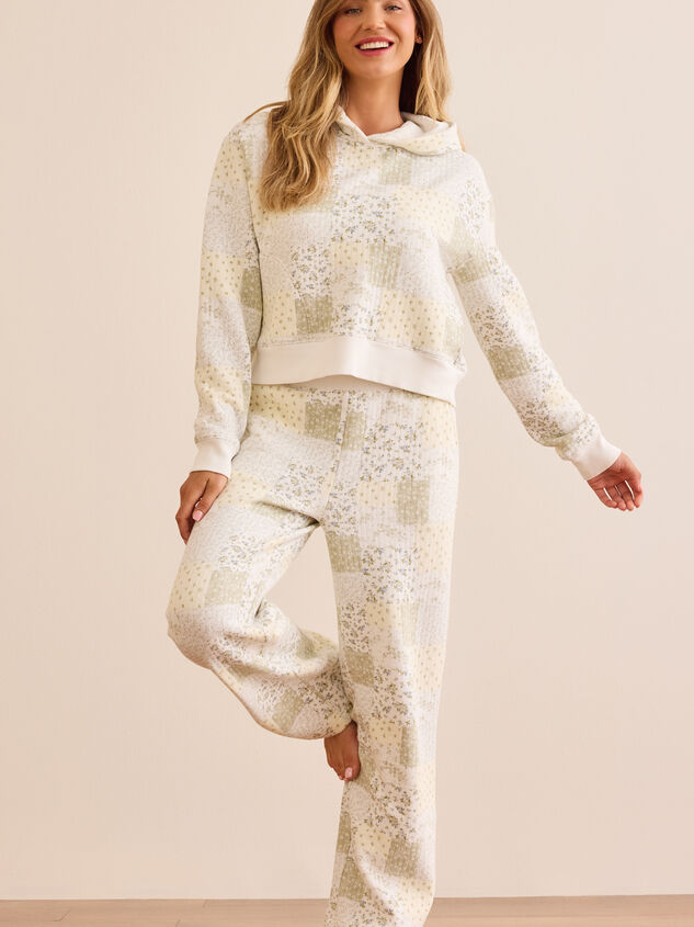 Defy Quilted Patchwork Hoodie Detail 4 - TULLABEE