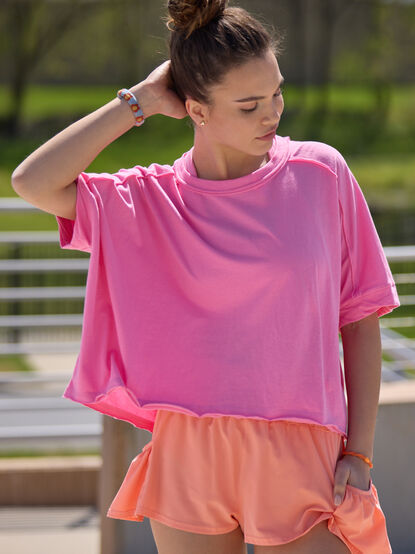 Play It Cool Crop Tee - TULLABEE