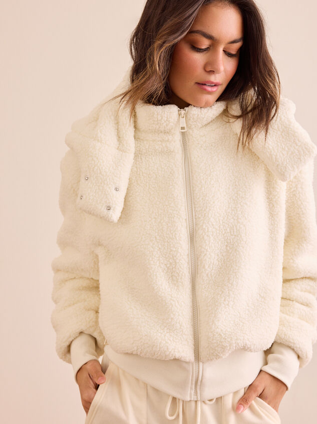 Peak Sherpa Zip Up Detail 3 - TULLABEE