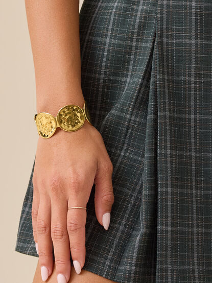 Round Hammered Bangle - TULLABEE