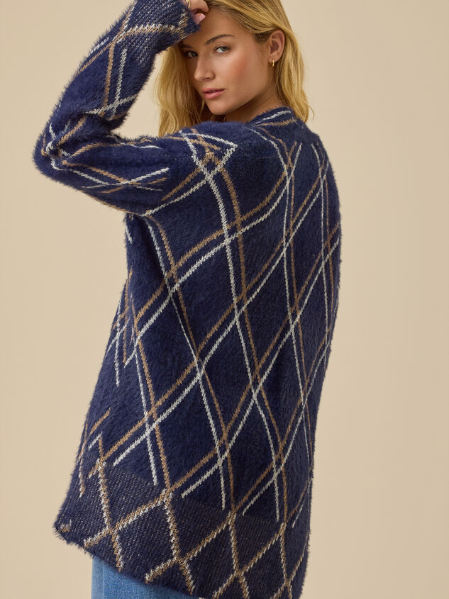 Lois Argyle Cardigan Detail 5 - TULLABEE