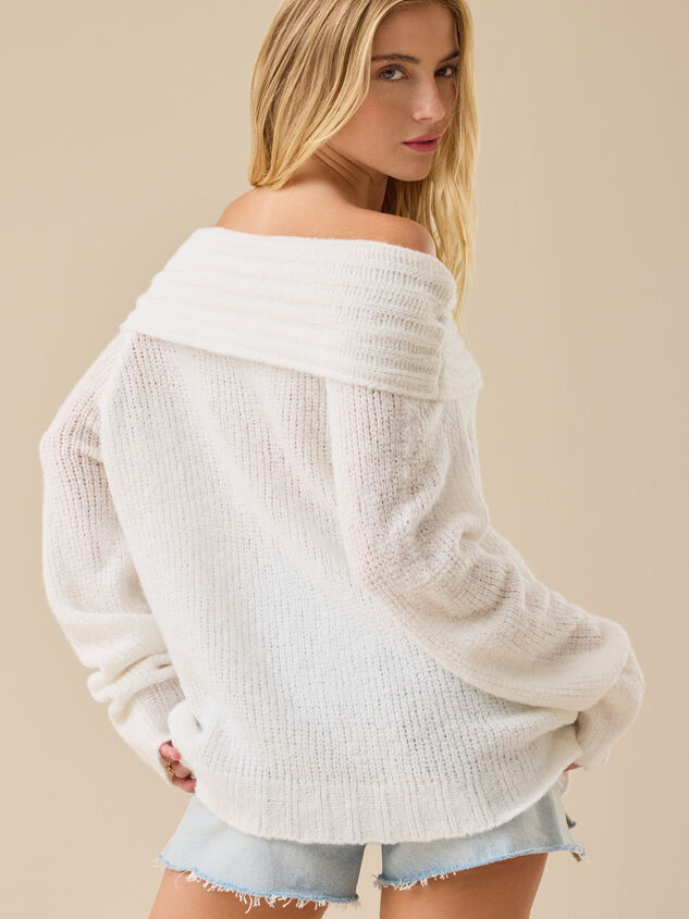 Sylvia Off Shoulder Sweater Detail 5 - TULLABEE