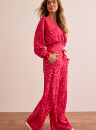 Super Soft Bow Sweatshirt Detail 3 - TULLABEE