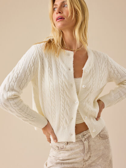 Harlow Pearl Button Cardigan - TULLABEE