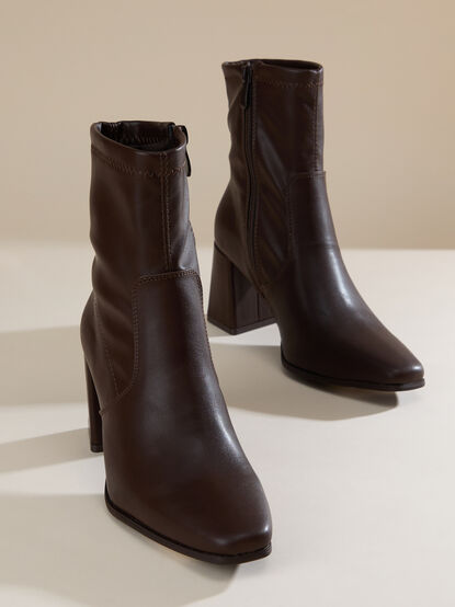 Catherine Booties - TULLABEE