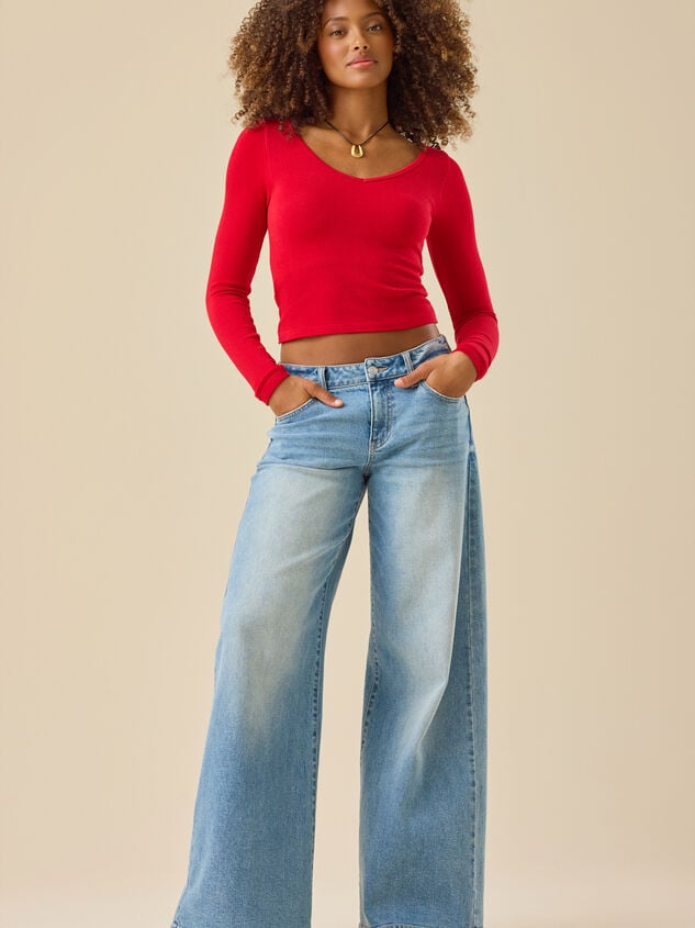 Elowyn Long Sleeve Ribbed Top Detail 2 - TULLABEE