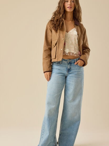 Sami Cropped Barn Jacket - TULLABEE