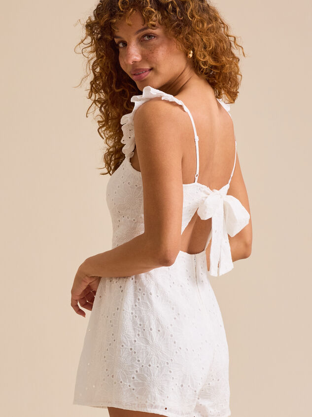 Naomi Eyelet Romper Detail 4 - TULLABEE