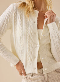 Harlow Pearl Button Cardigan Detail 2 - TULLABEE