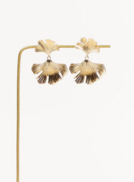 18K Gold Textured Leaf Earrings - TULLABEE