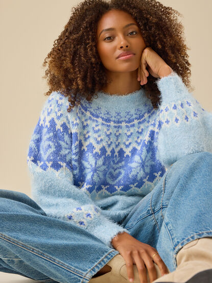 Holly Fuzzy Fair Isle Sweater - TULLABEE
