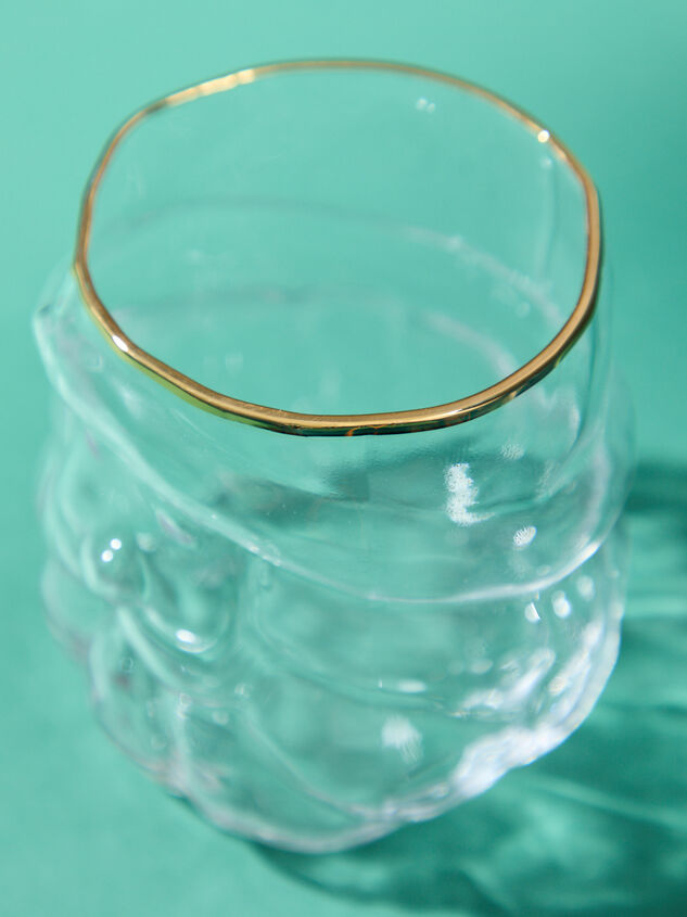 Santa Wine Glass Detail 4 - TULLABEE