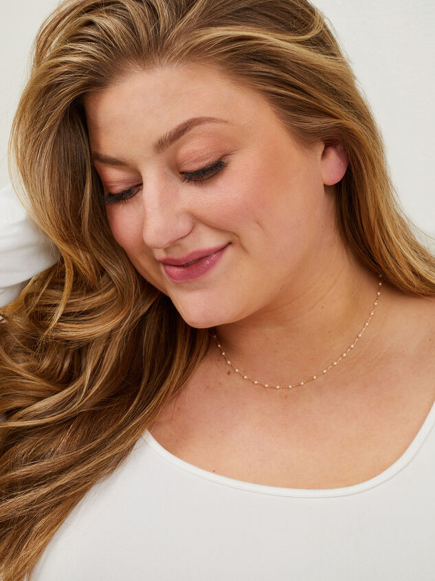 Julie Pearl Choker Necklace Detail 3 - TULLABEE