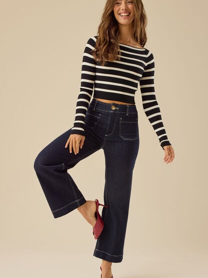 Sevyn Crop Wide Leg Jeans - TULLABEE