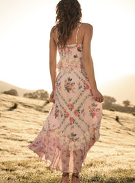 Aitiana Tiered Maxi Skirt Detail 4 - TULLABEE