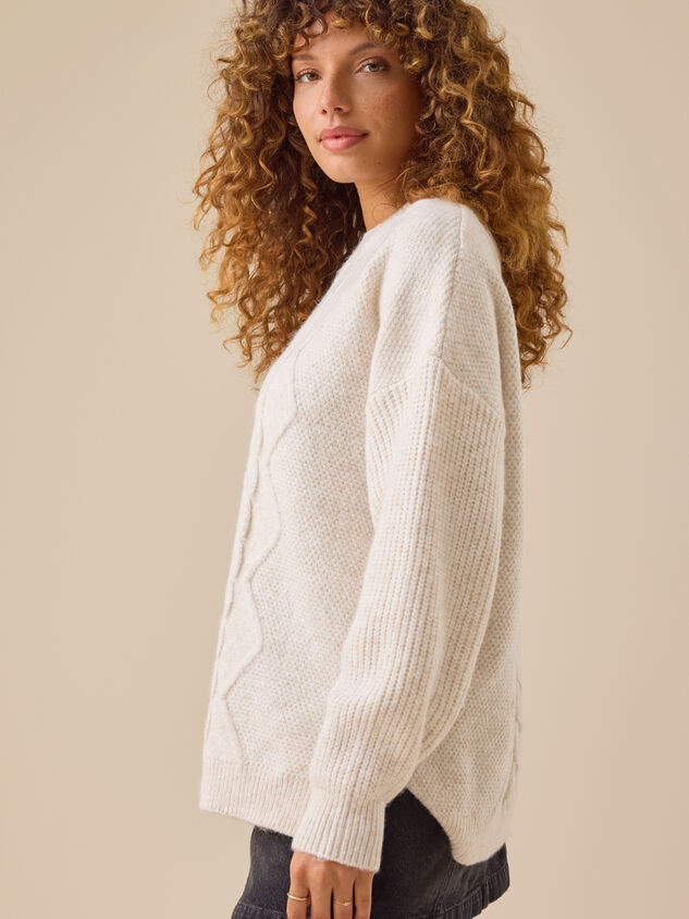 Halia Cable-Knit Sweater Detail 4 - TULLABEE