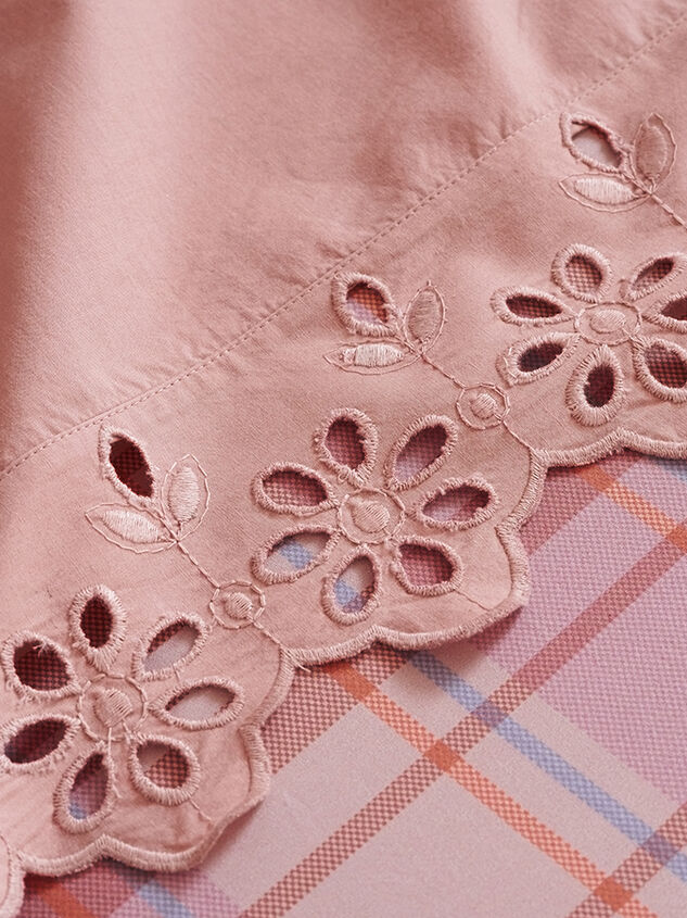 Jane Eyelet Cotton Sheet Set Detail 4 - TULLABEE