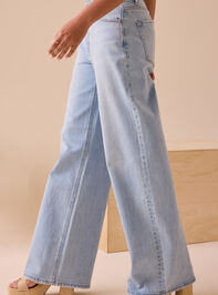 Marla High Rise Jeans Detail 4 - TULLABEE