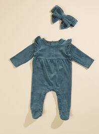 Allie Ribbed Velour Footie and Bow Set by MudPie Detail 2 - TULLABEE