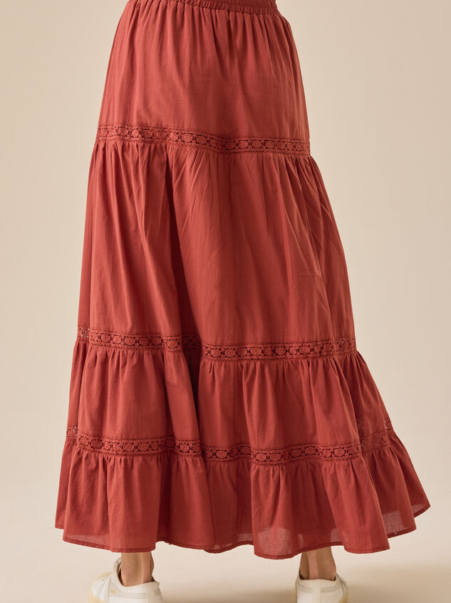 Jaycee Tiered Midi Skirt Detail 5 - TULLABEE