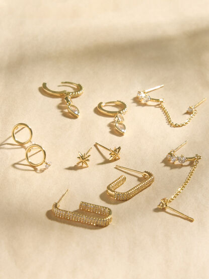 18K Gold Glitz Earring Set - TULLABEE